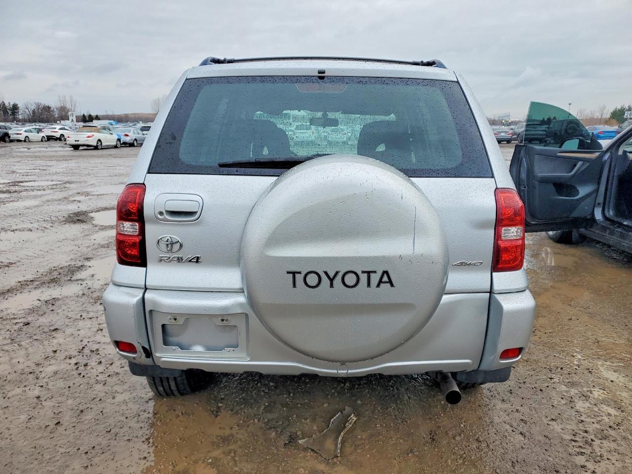 2004 Toyota Rav4 4Dr 4Wd - Image 6
