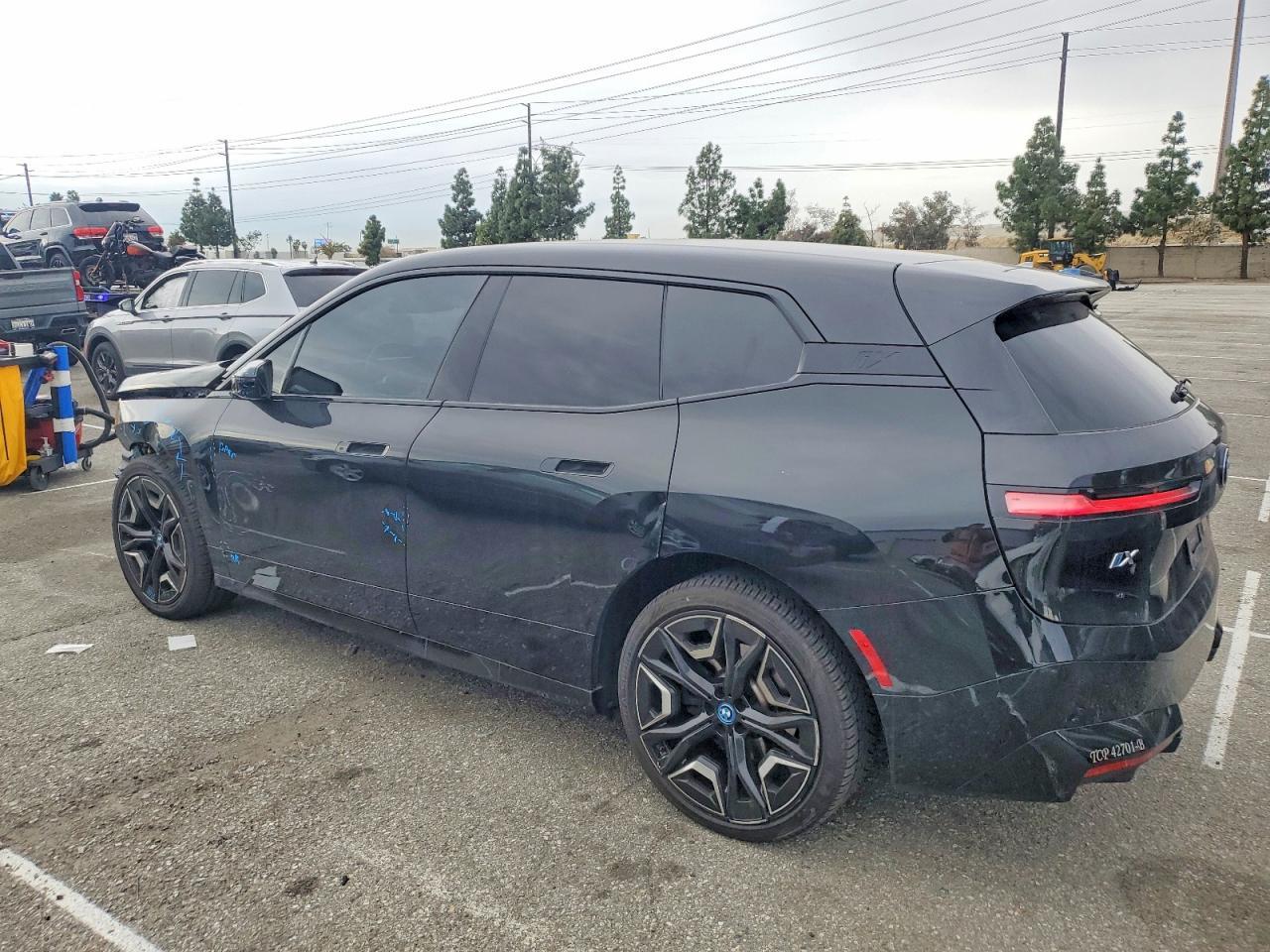 2024 BMW Ix xDrive50 - Image 2