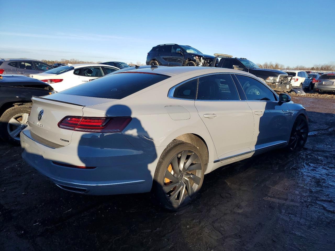 2023 Volkswagen Arteon Sel R-Line - Фото 3