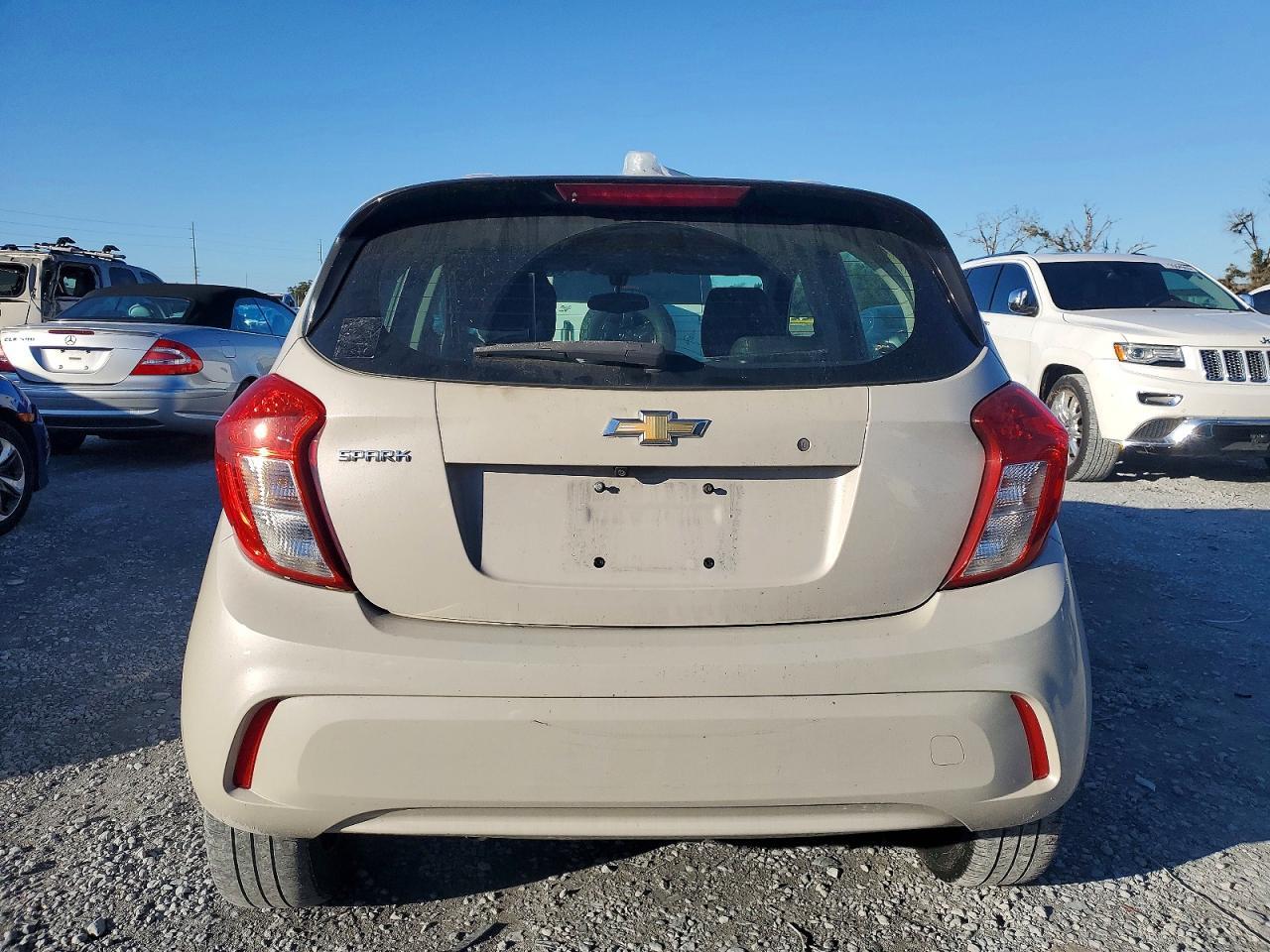 2018 Chevrolet Spark Ls - Фото 6