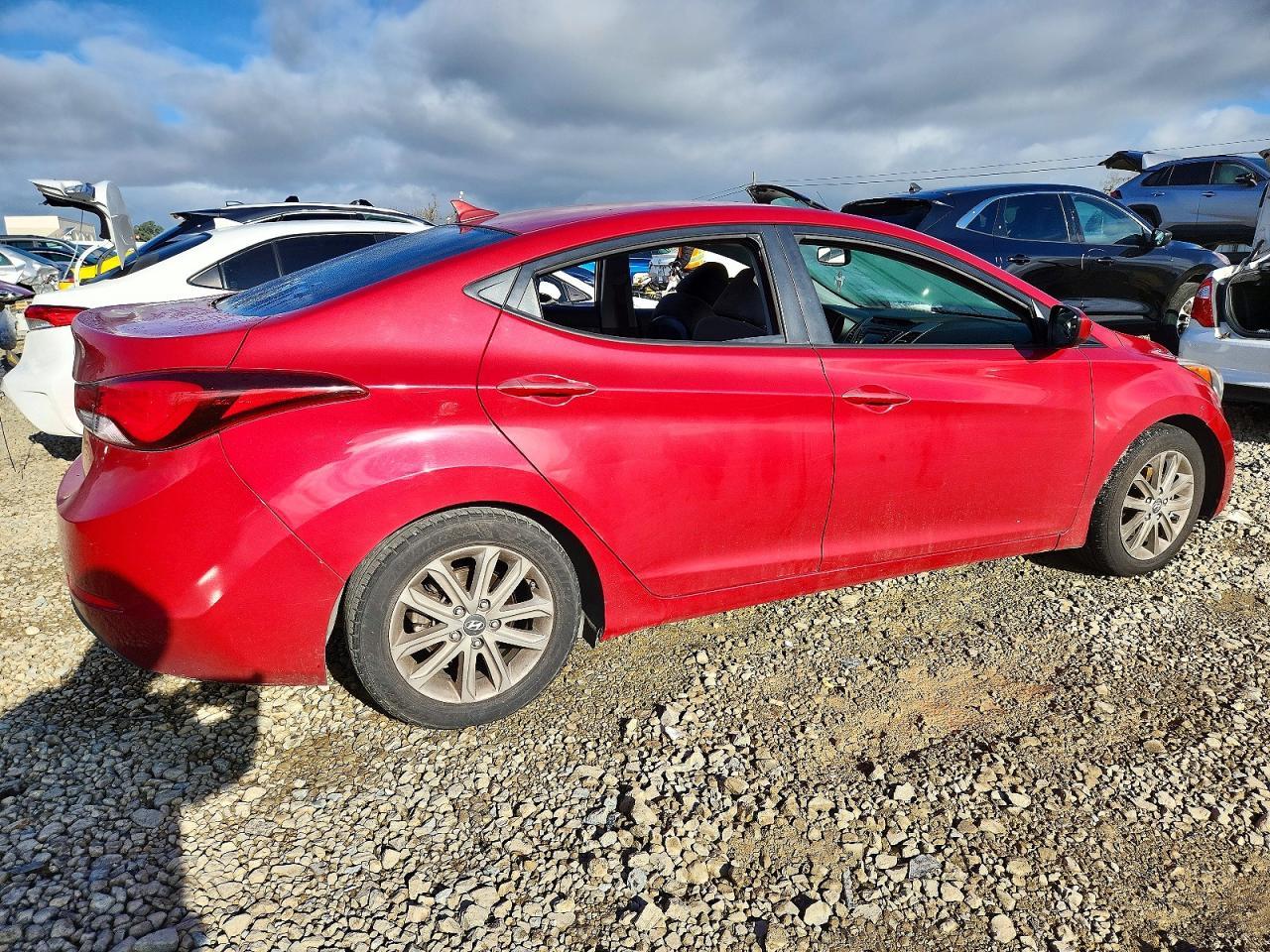 2015 Hyundai Elantra Se - Image 3