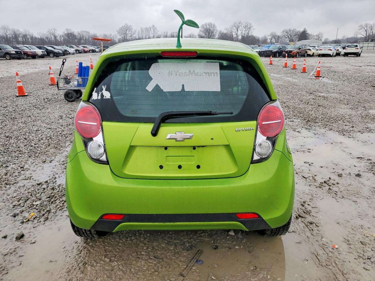 2014 Chevrolet Spark Ls - Image 6