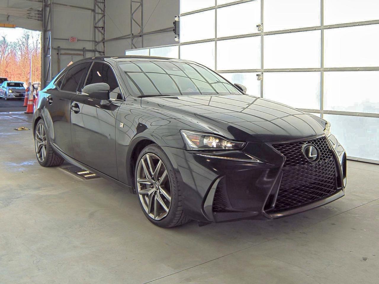 2019 Lexus Is 300 - Image 2