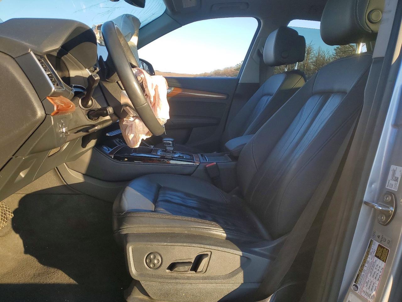 2021 Audi Q5 Premium Plus - Image 7