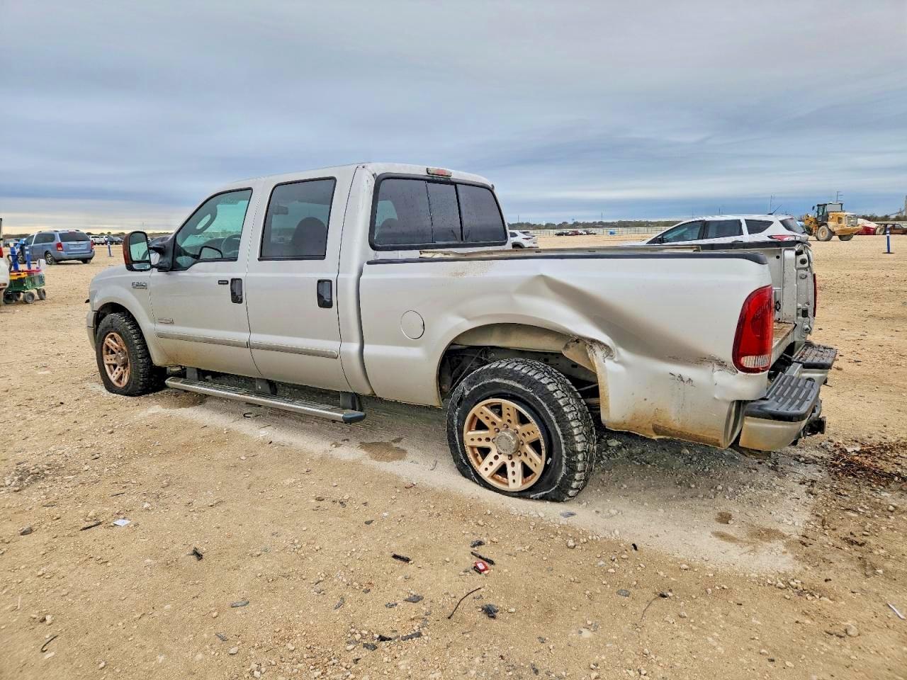 2006 Ford F250 Super Duty - Фото 2