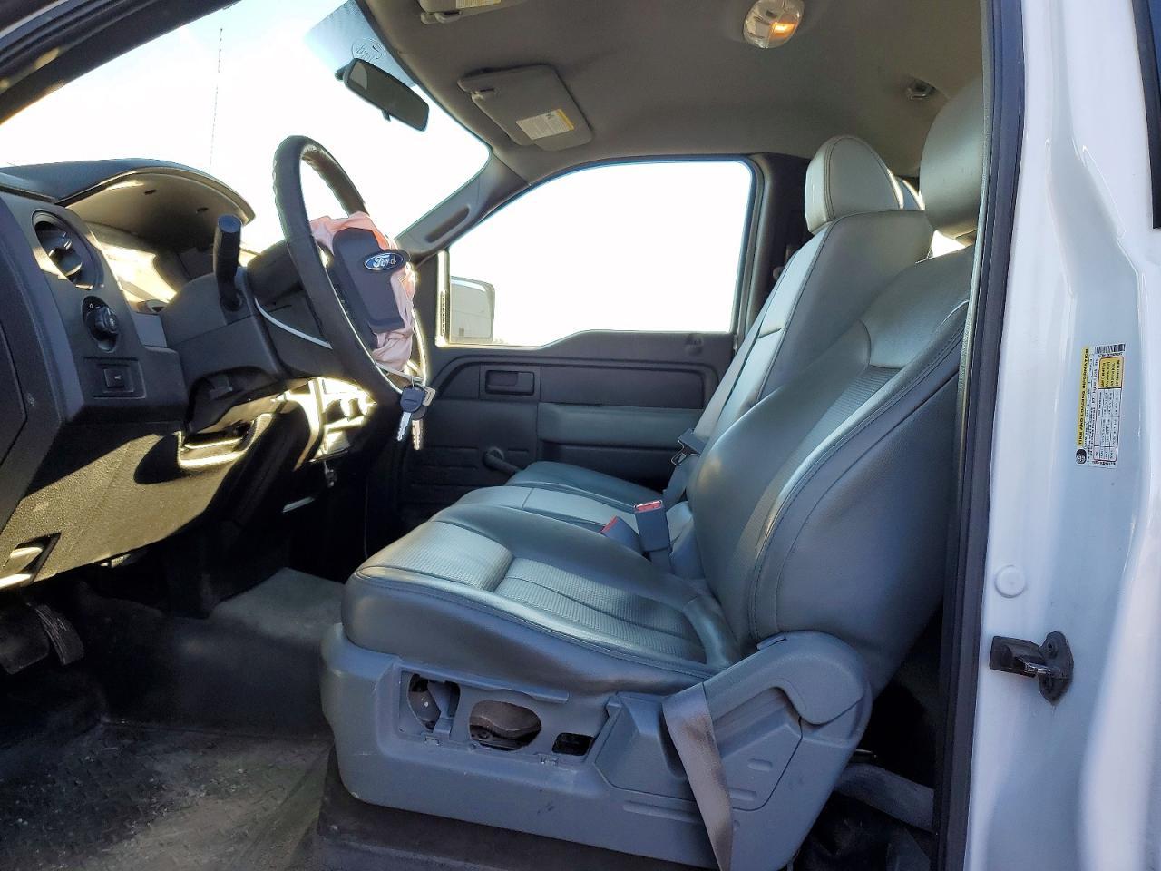 2014 Ford F150 - Фото 7