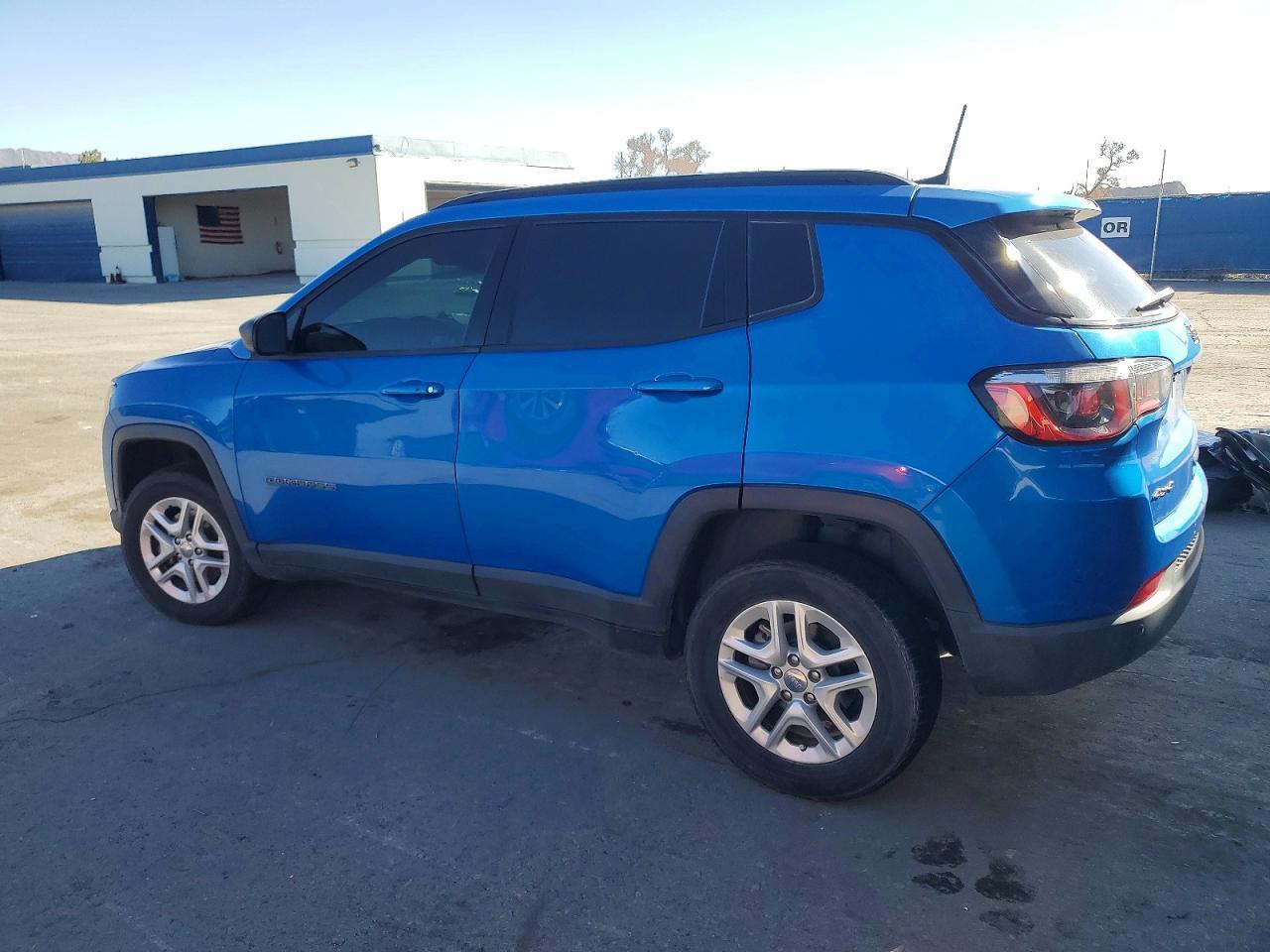 2018 Jeep Compass Sport - Image 2