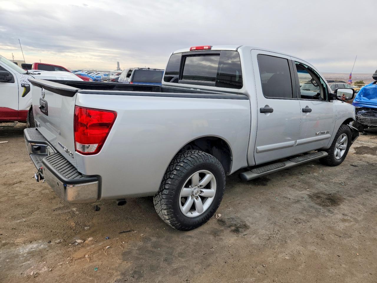2014 Nissan Titan S - Фото 3