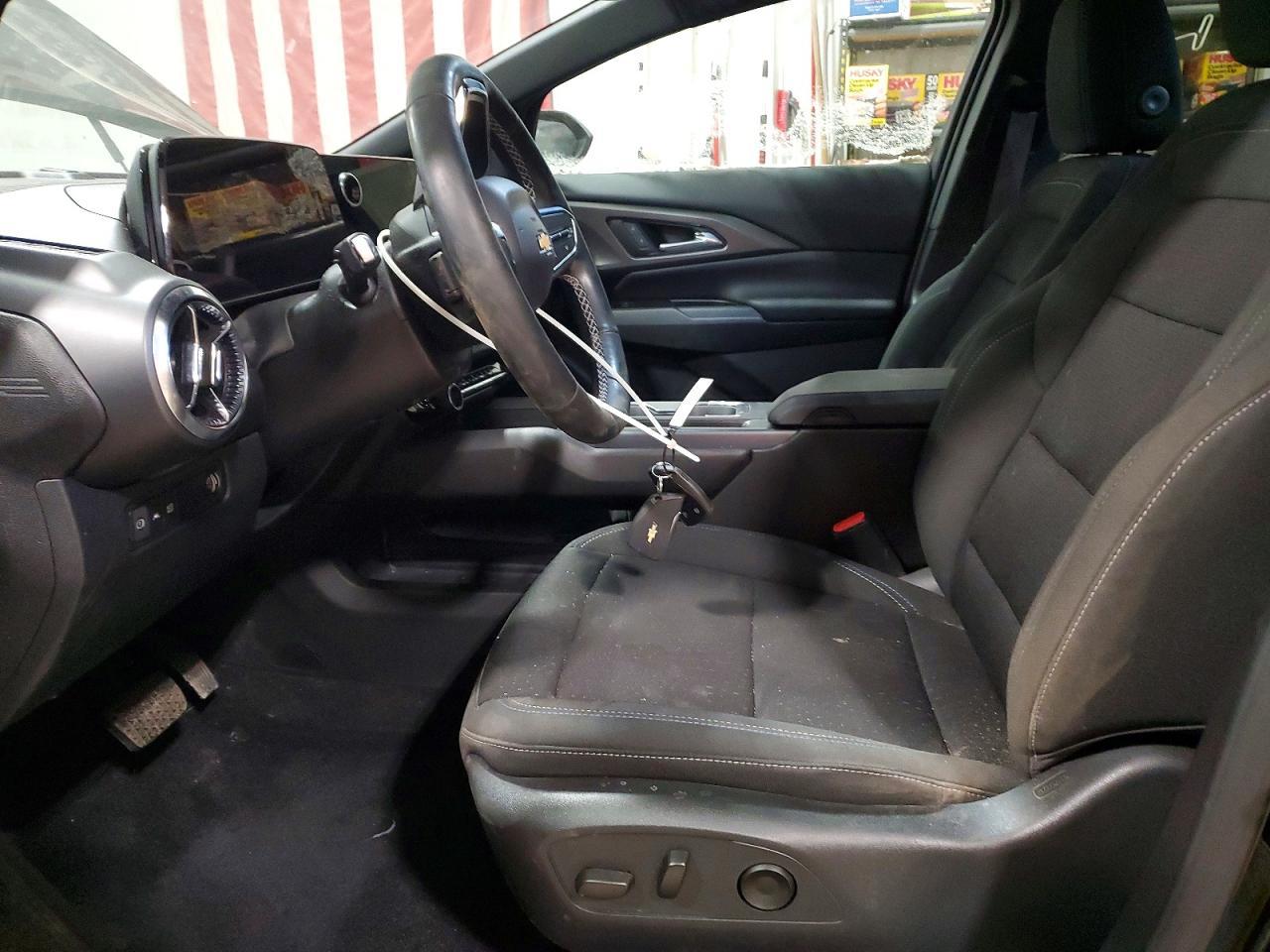 2025 Chev Equinox Lt - Фото 7