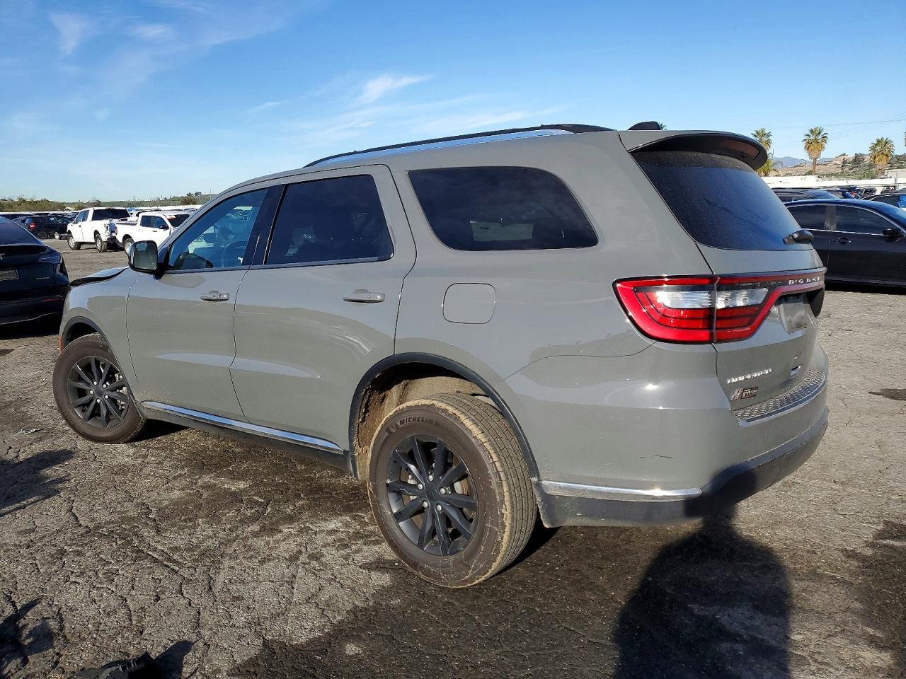 2023 Dodge Durango Sxt - Фото 2
