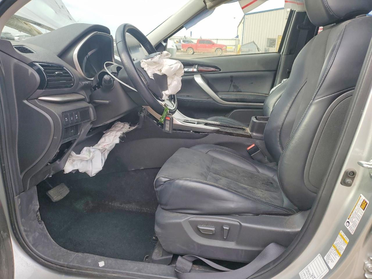 2024 Mitsubishi Eclipse Cross Se - Фото 7