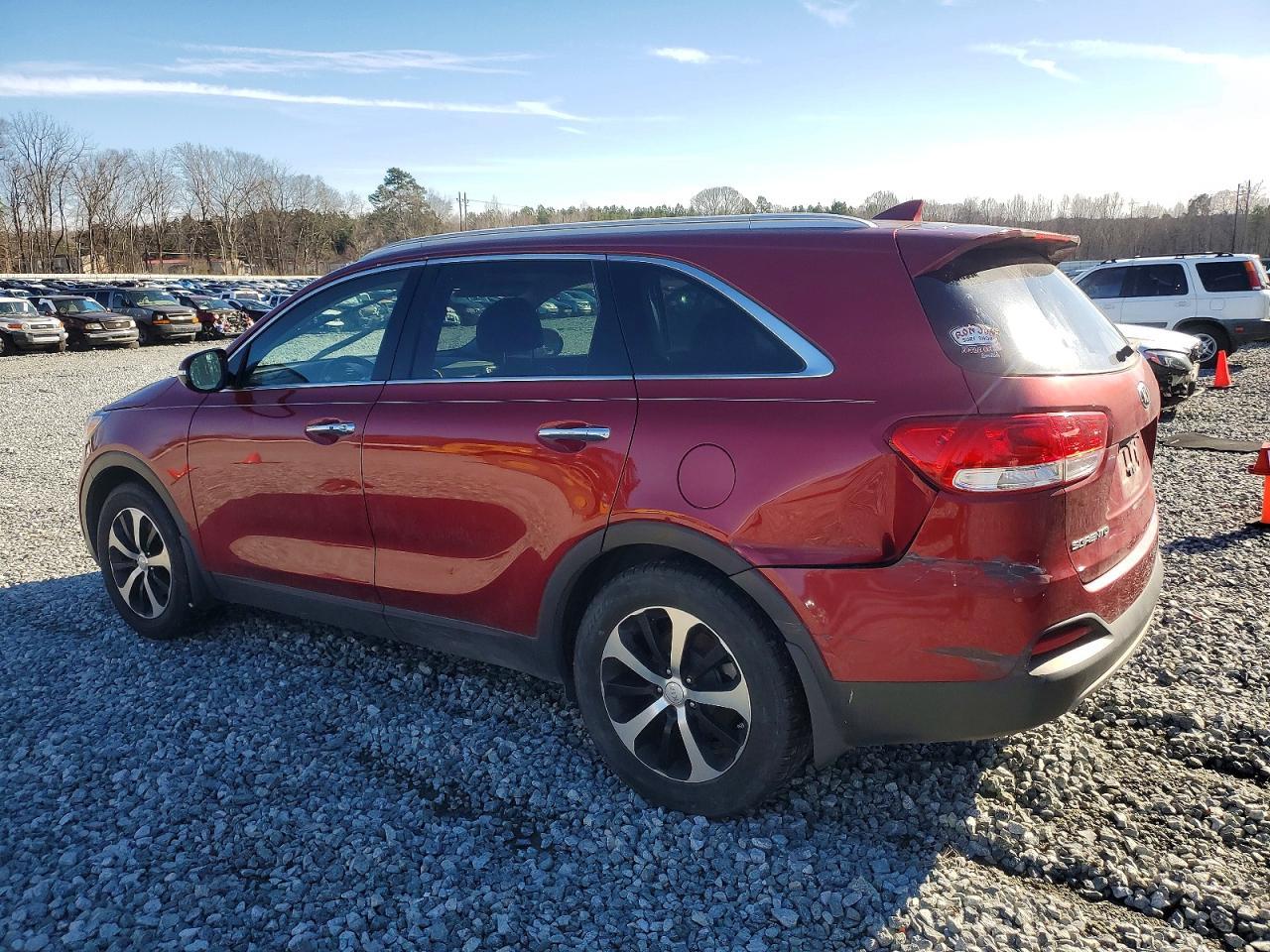 2018 Kia Sorento Ex - Image 2