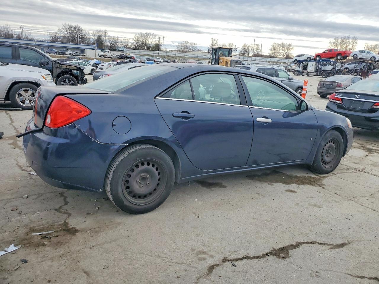 2008 Pontiac G6 Value Leader - Image 3