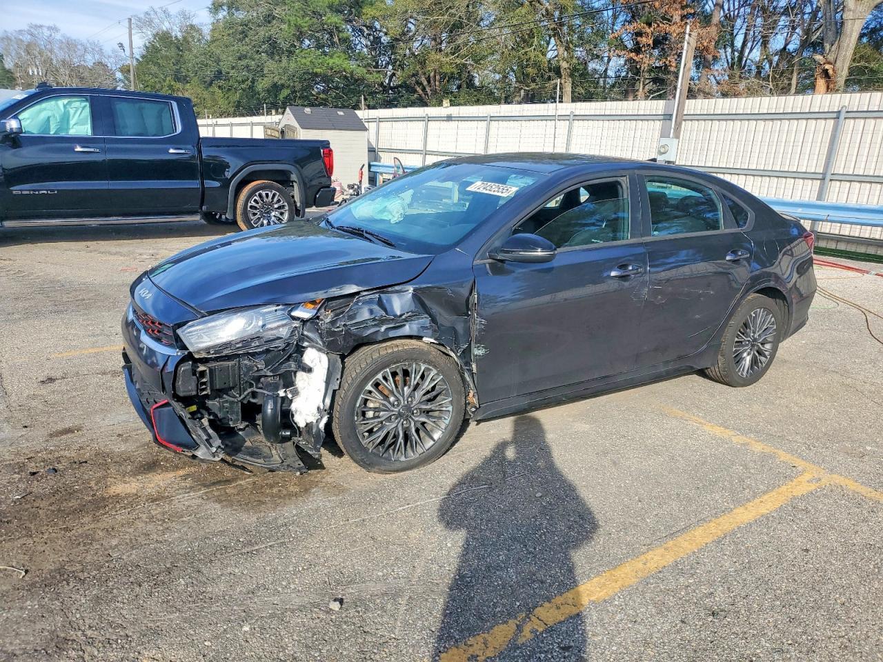 2023 Kia Forte Gt Line