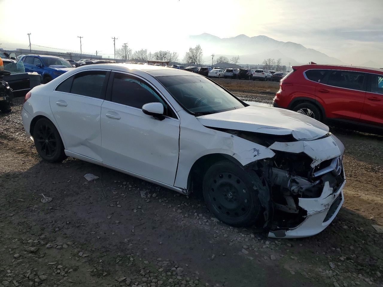 2019 Mercedes-Benz A 220 - Фото 4