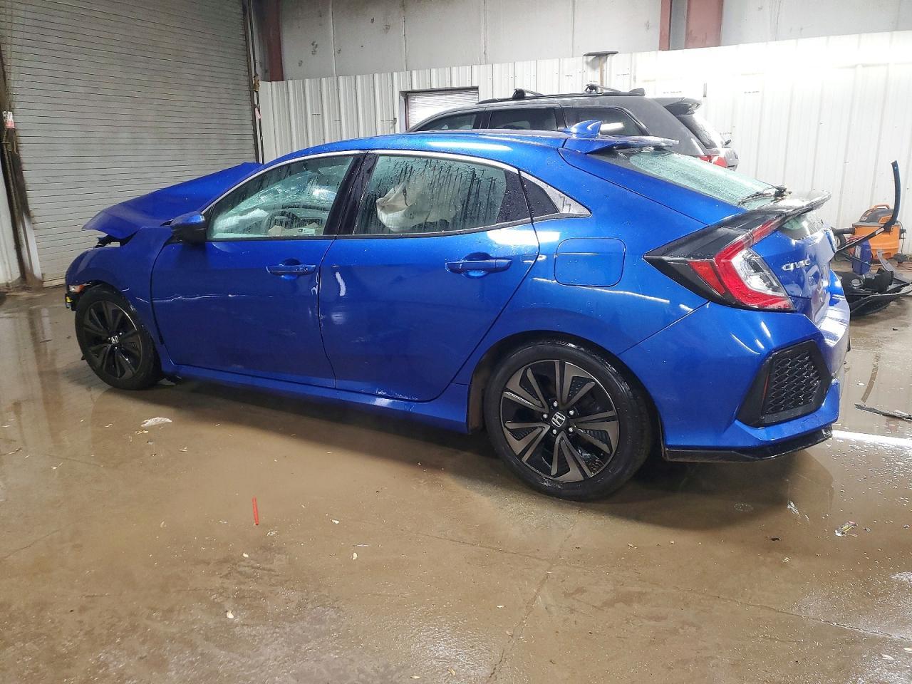 2018 Honda Civic Ex - Image 2