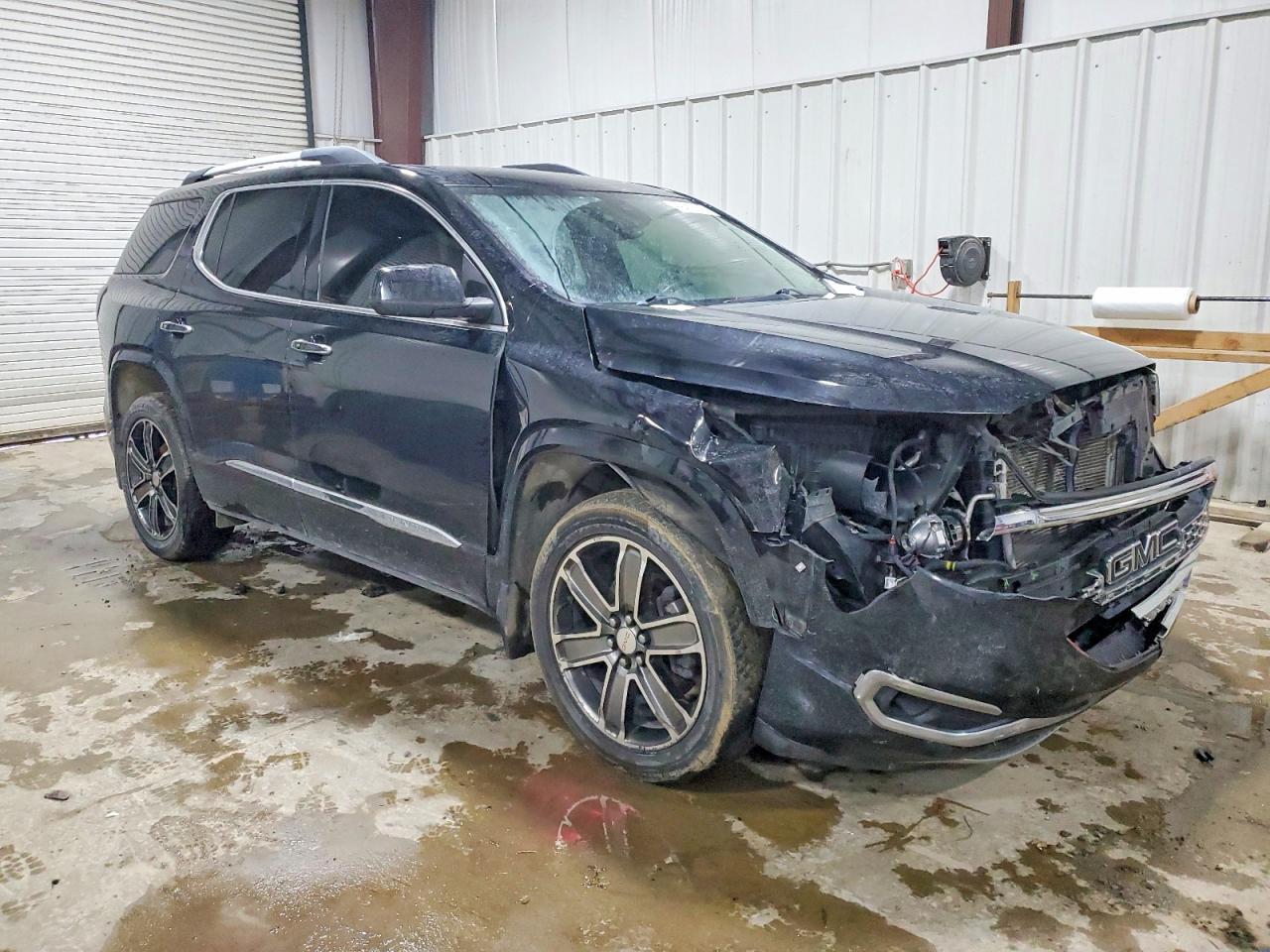 2017 GMC Acadia Denali - Фото 4