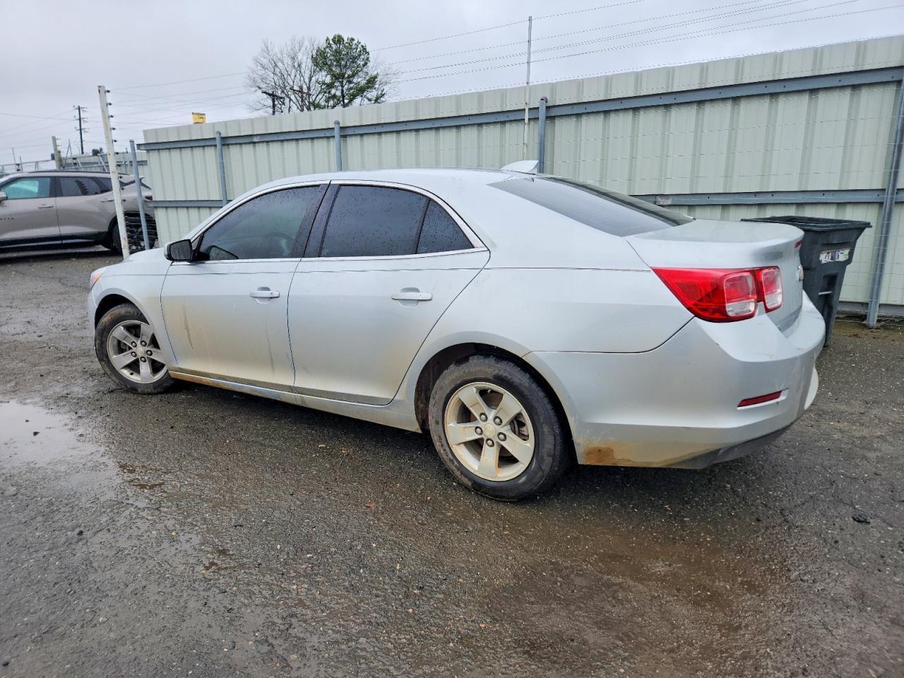2015 Chevrolet Malibu 1Lt - Image 2