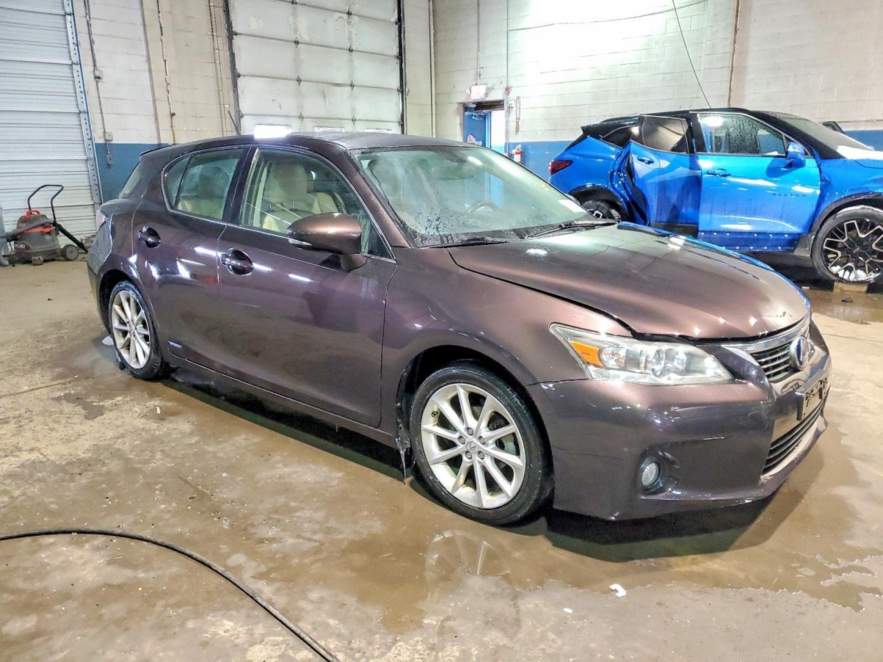 2012 Lexus Ct 200 - Image 4