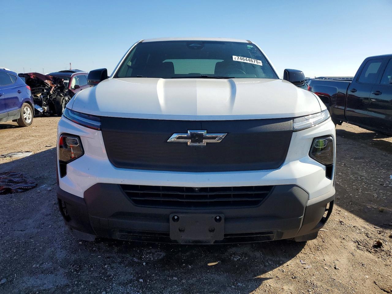 2024 Chevrolet Silverado - Фото 5