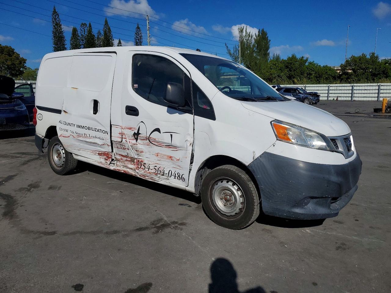 2015 Nissan Nv - Фото 4