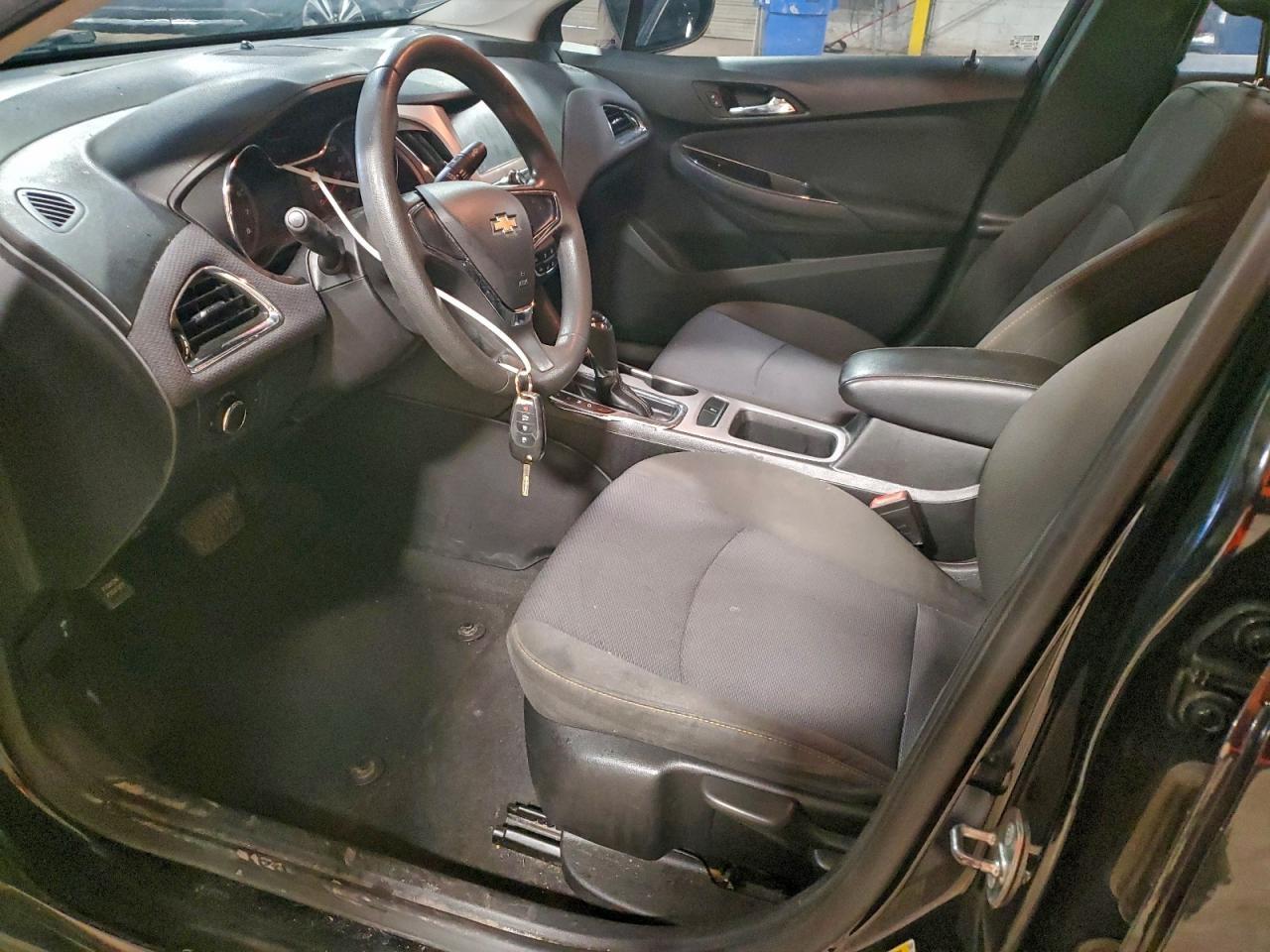 2017 Chevrolet Cruze Ls - Image 7