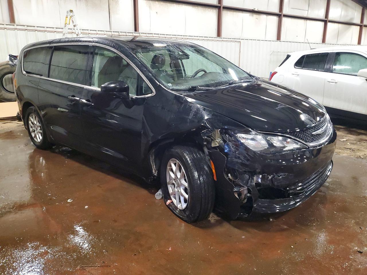 2020 Chrysler Pacifica L - Фото 4