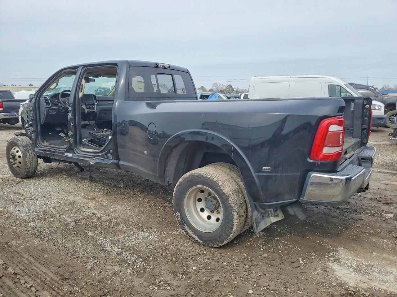 2019 Ram 3500 Laramie - Image 2