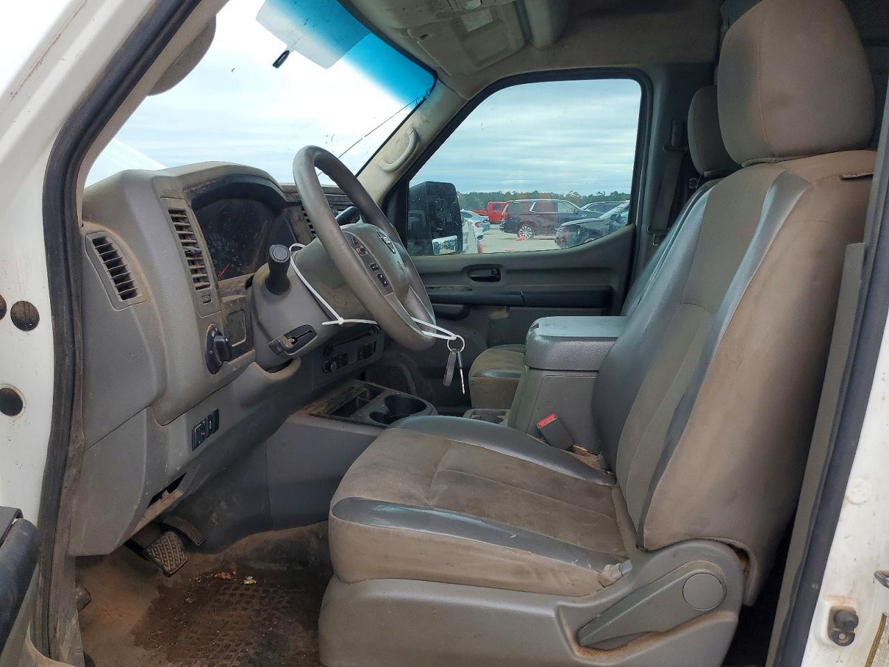 2016 Nissan Nv 2500 S - Image 7