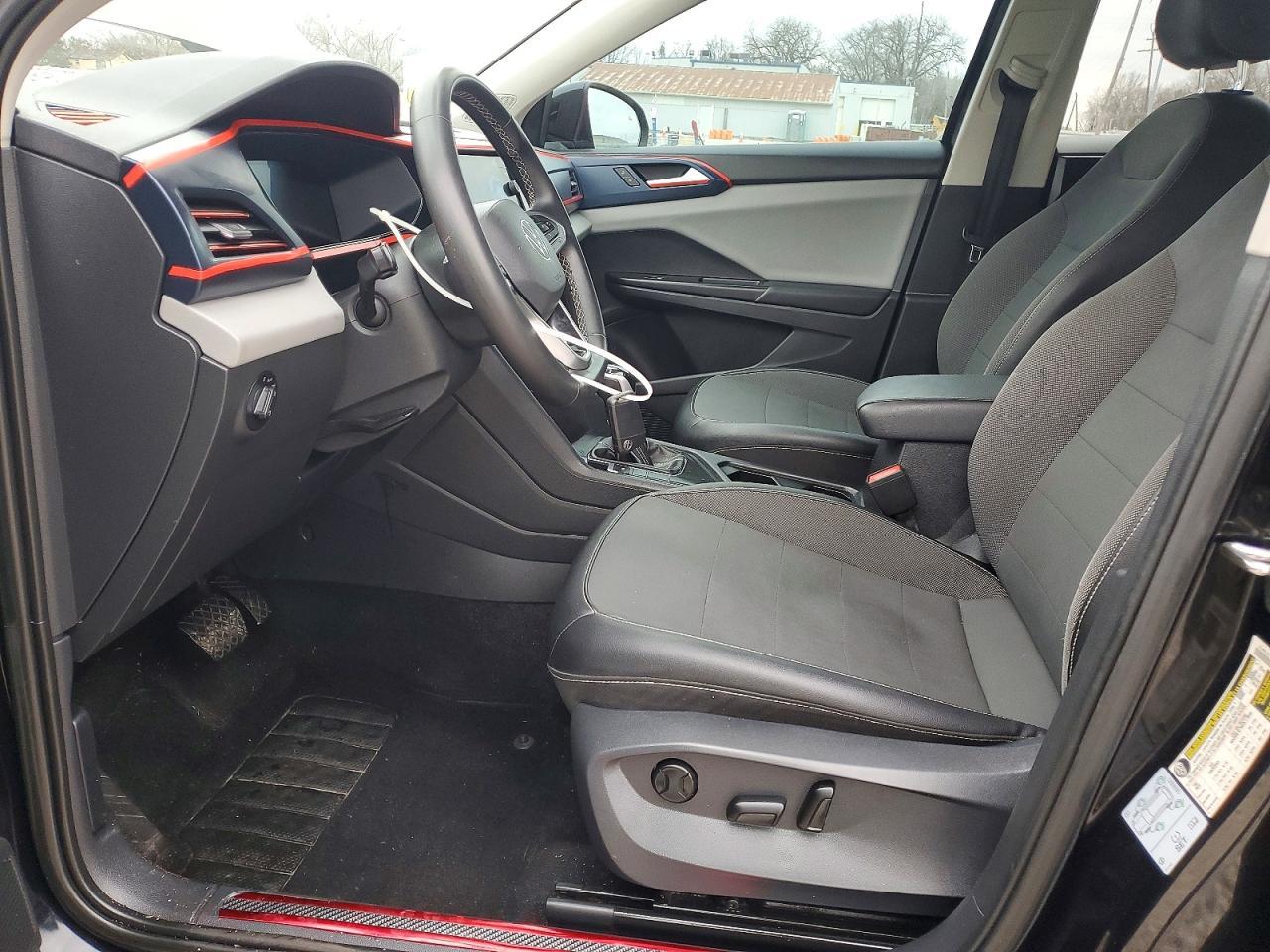 2022 Volkswagen Taos Se - Image 7