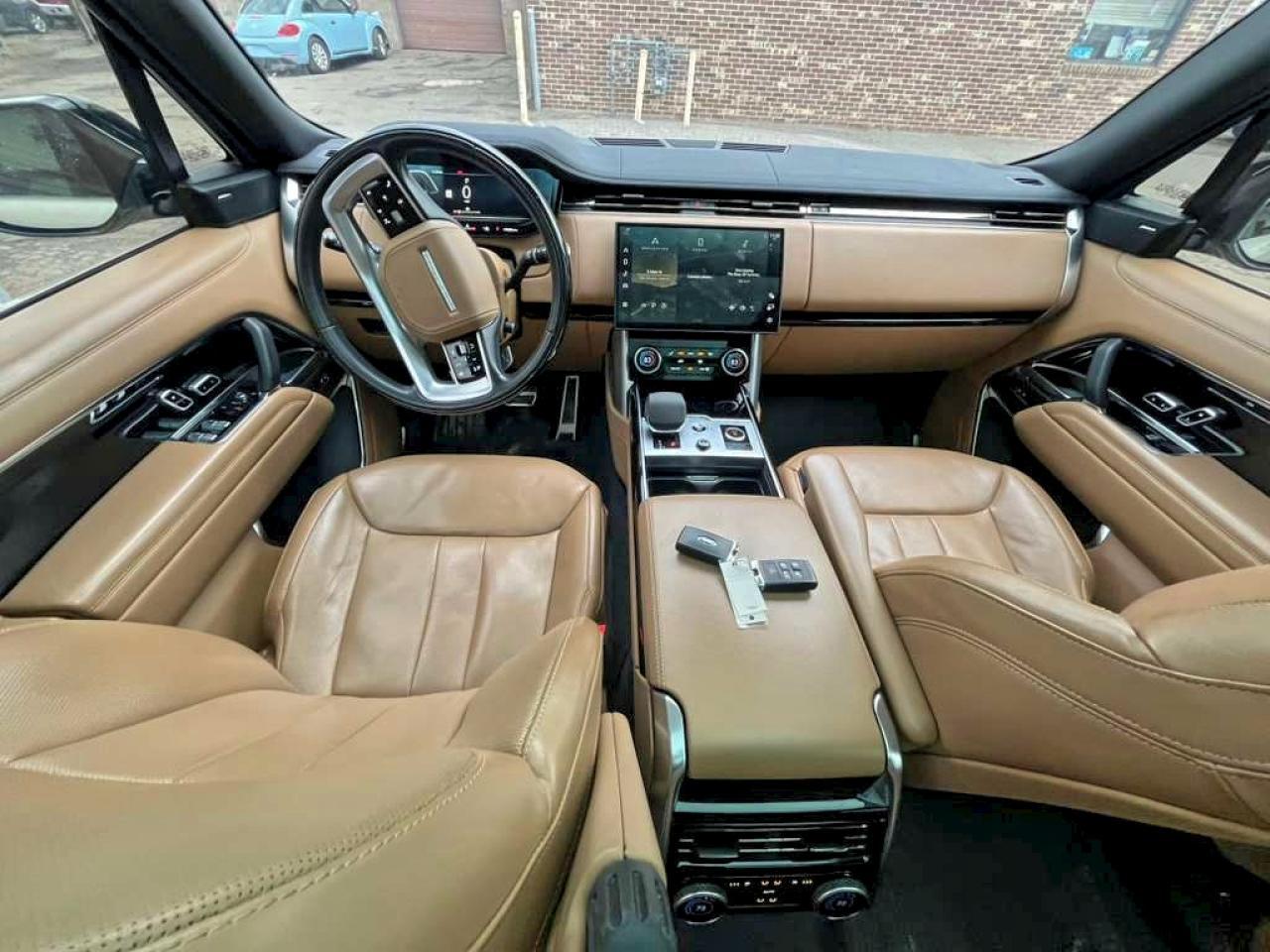2023 Land Rover Range Rover Se - Image 6