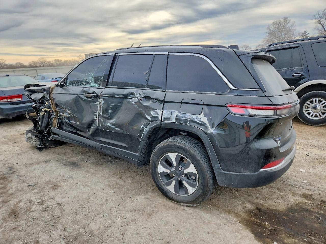 2022 Jeep Grand Cherokee Limited 4Xe - Фото 2