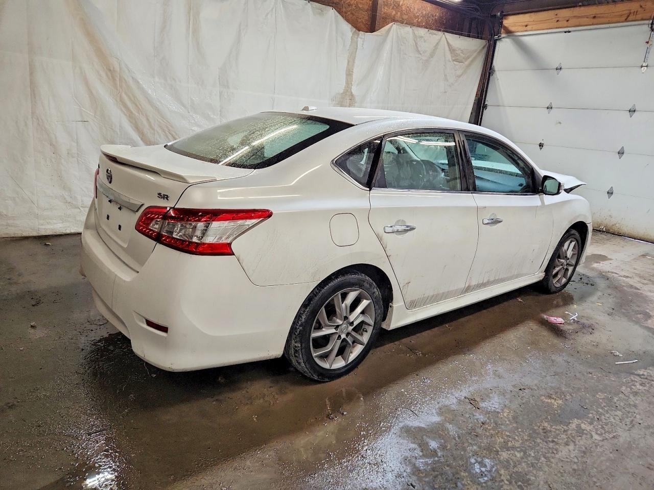 2015 Nissan Sentra S - Фото 3