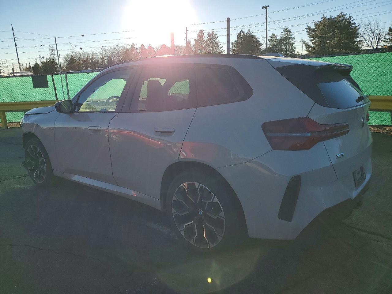 2025 BMW X3 M50 - Фото 2