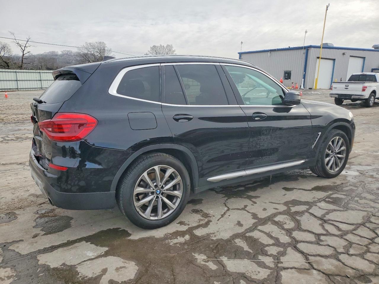2019 BMW X3 Sdrive30I - Image 3