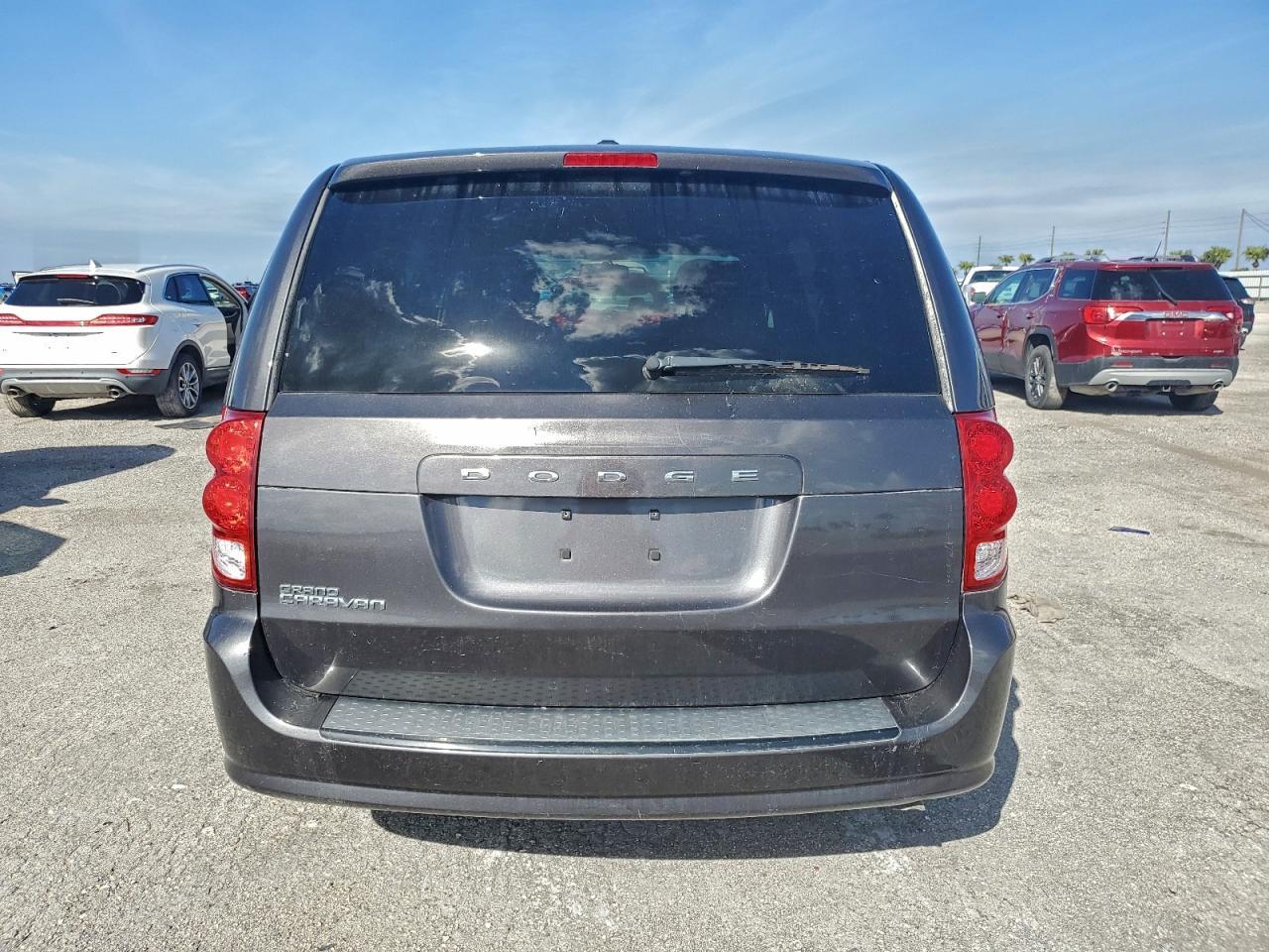 2015 Dodge Grand Caravan Sxt - Image 6