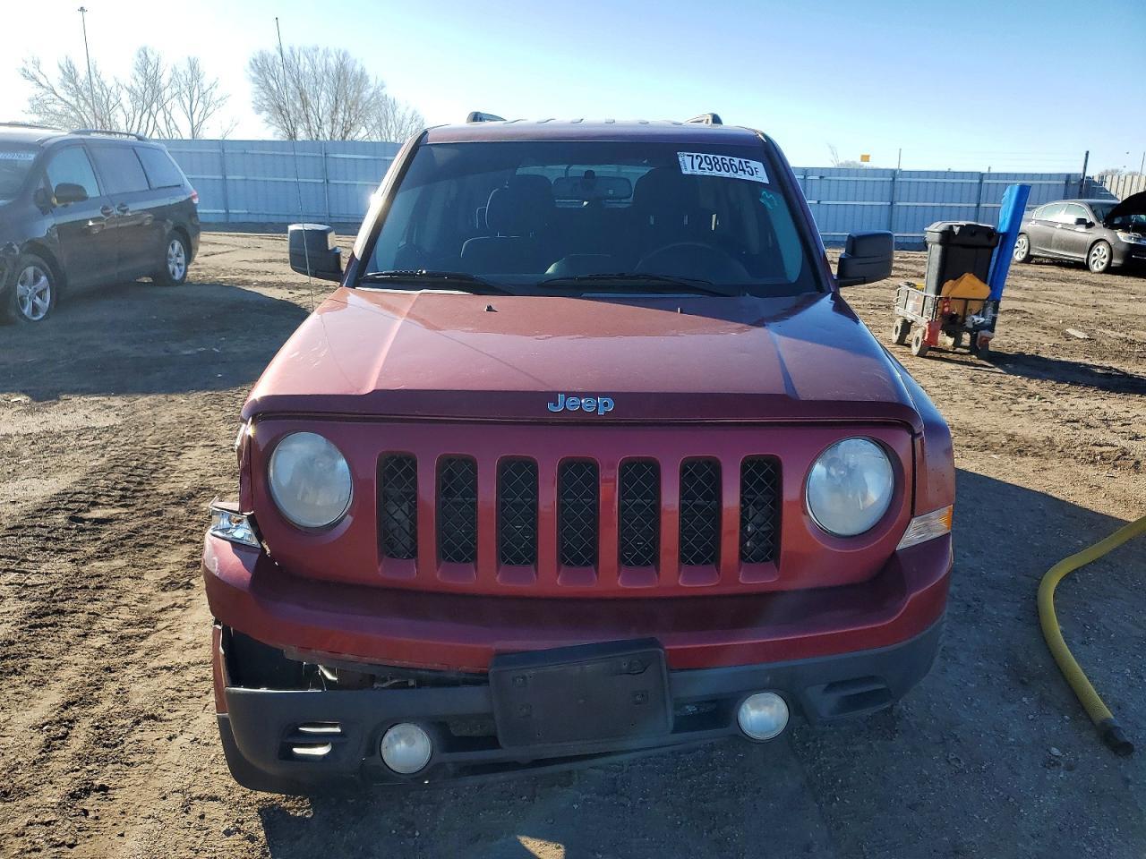 2012 Jeep Patriot Latitude - Фото 5
