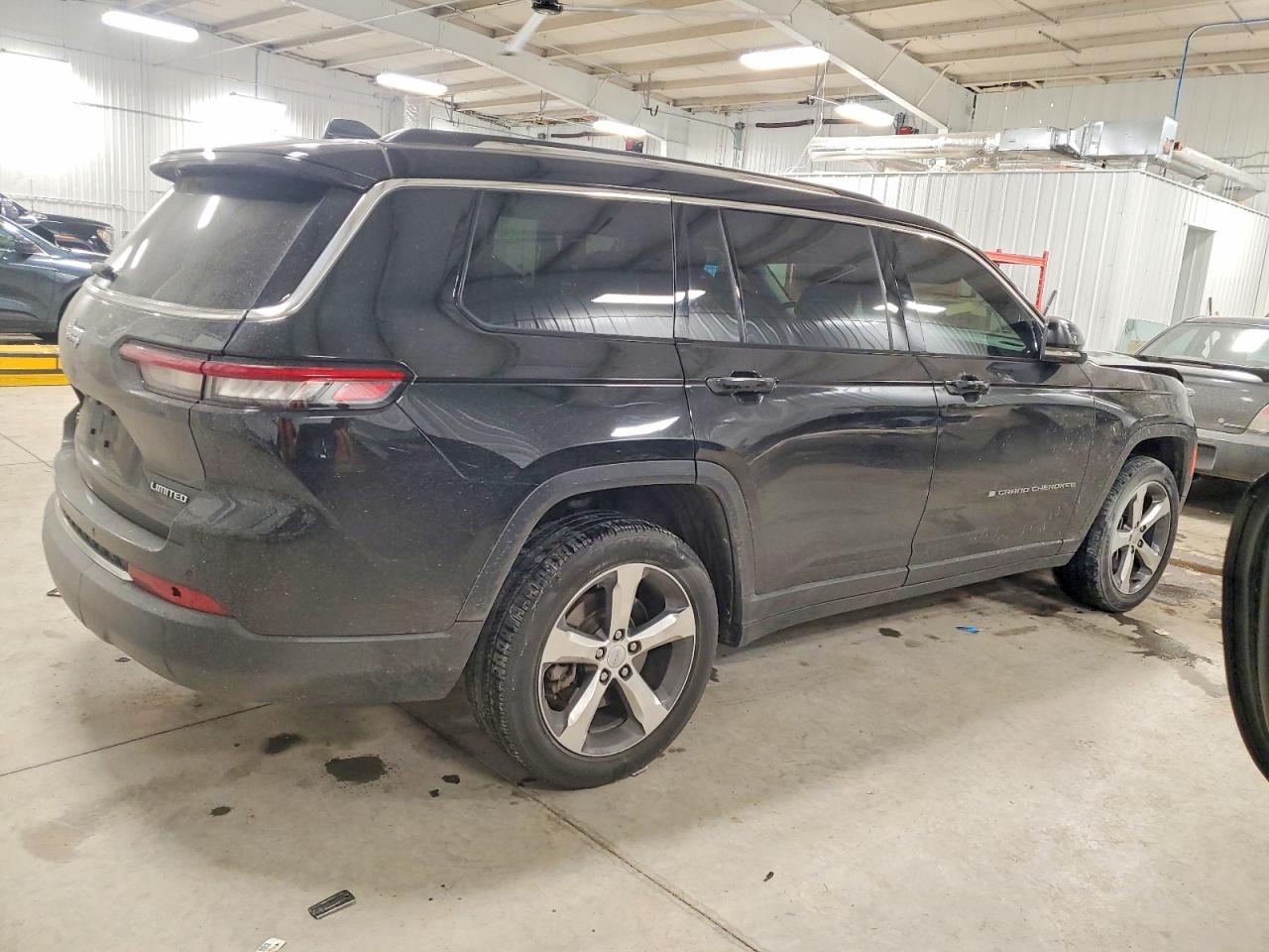 2022 Jeep Grand Cherokee L Limited - Фото 3