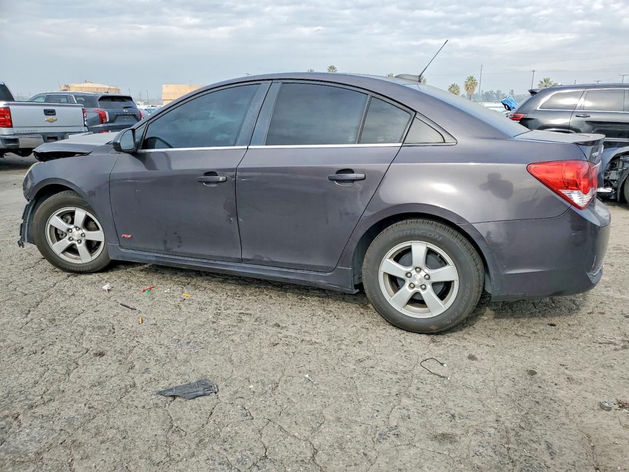 2015 Chevrolet Cruze Lt - Фото 2