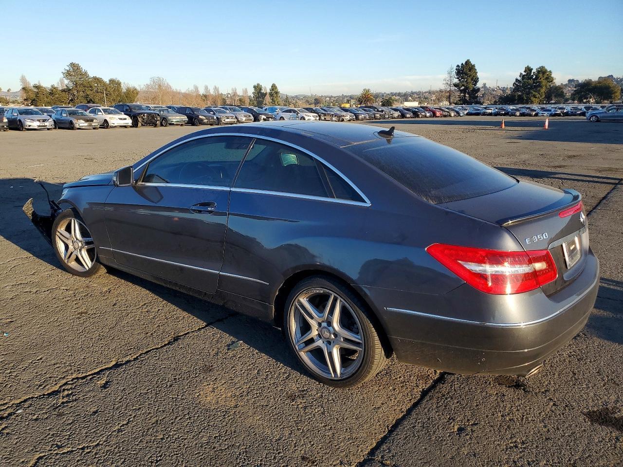 2013 Mercedes-Benz E 350 - Фото 2