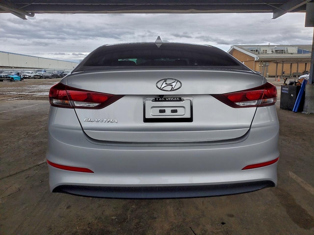 2018 Hyundai Elantra Sel - Фото 6