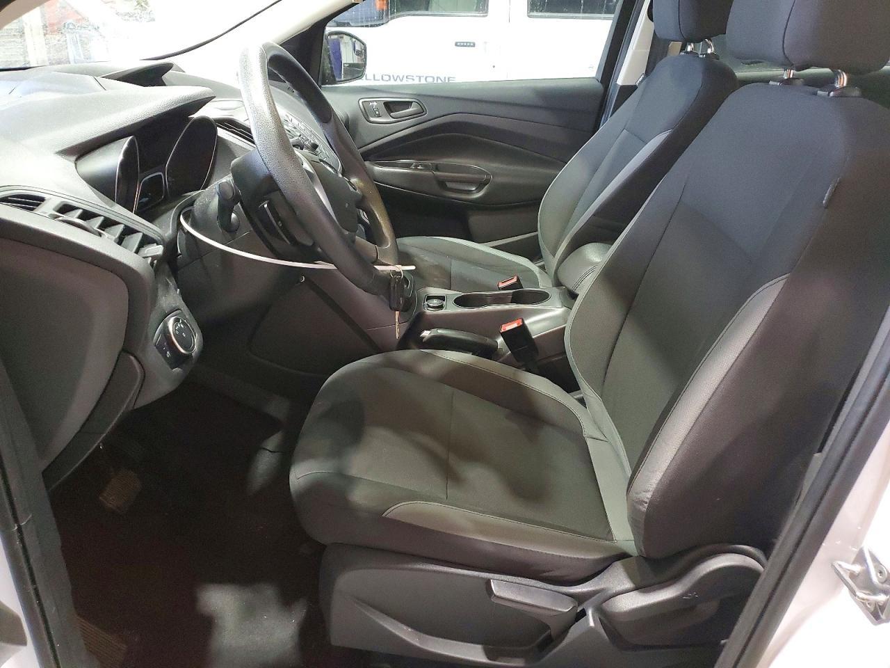 2016 Ford Escape S - Фото 7