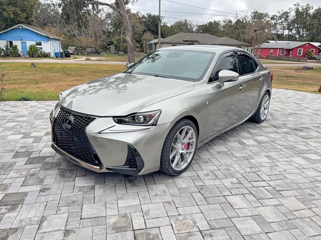 2017 Lexus Is 350 - Фото 2