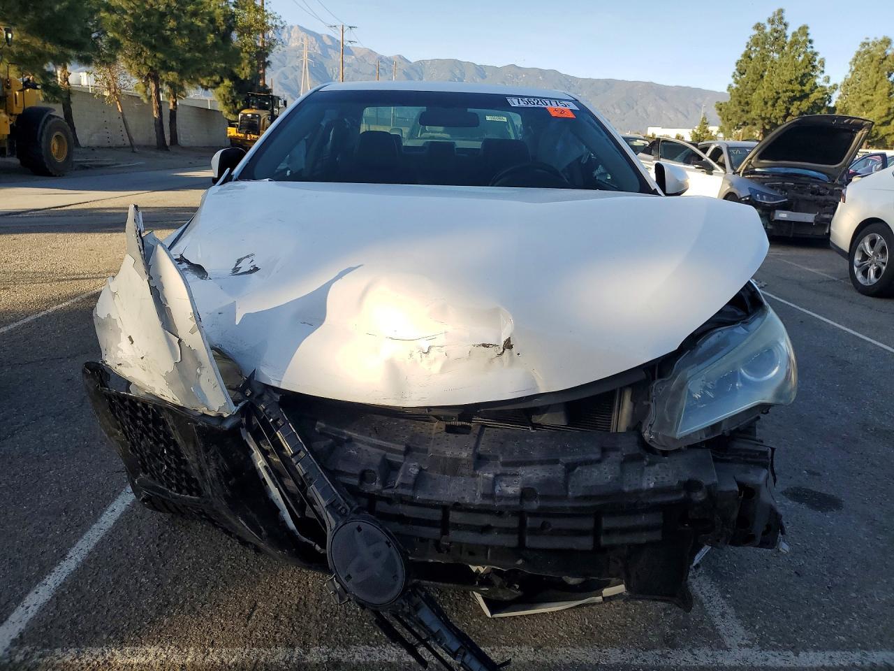 2017 Toyota Camry Se - Фото 5