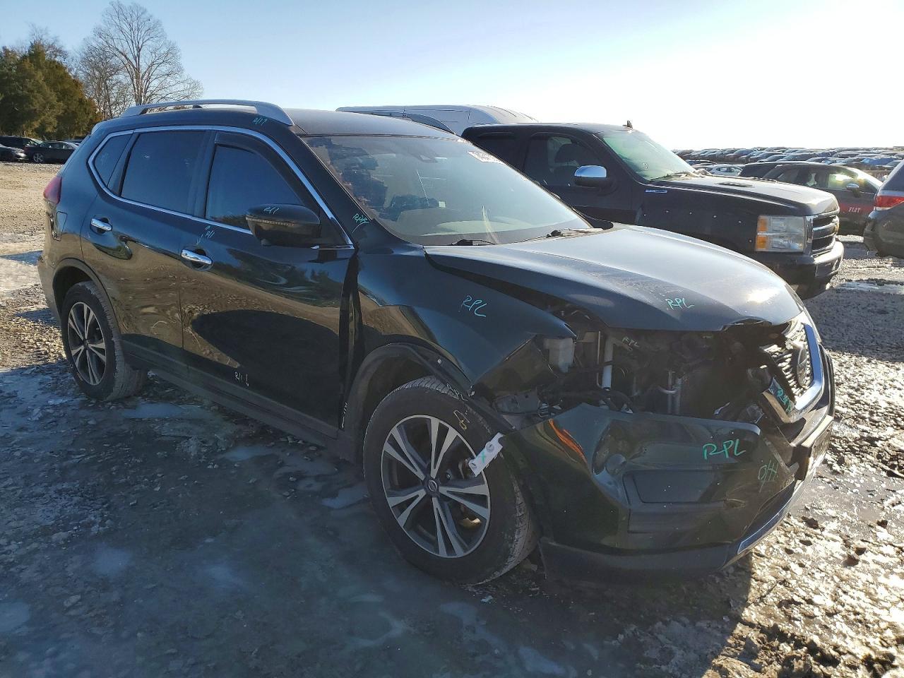 2019 Nissan Rogue S - Фото 4
