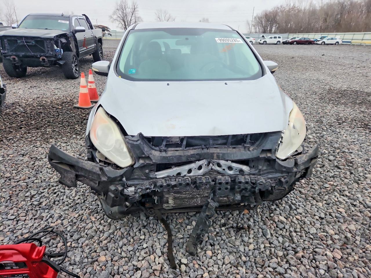 2013 Ford C-Max Se - Image 5