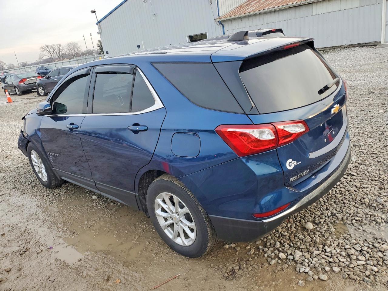 2019 Chevrolet Equinox Lt - Image 2