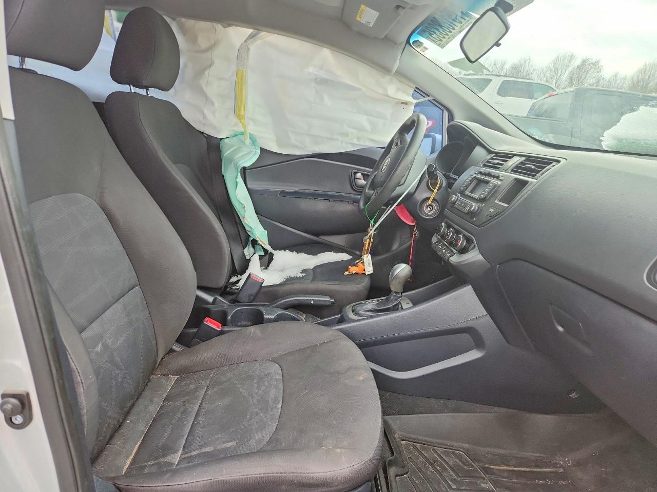 2015 Kia Rio Lx - Фото 7