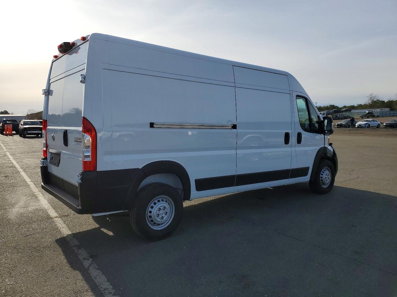 2025 Ram Promaster 2500 Delivery Van - Image 3