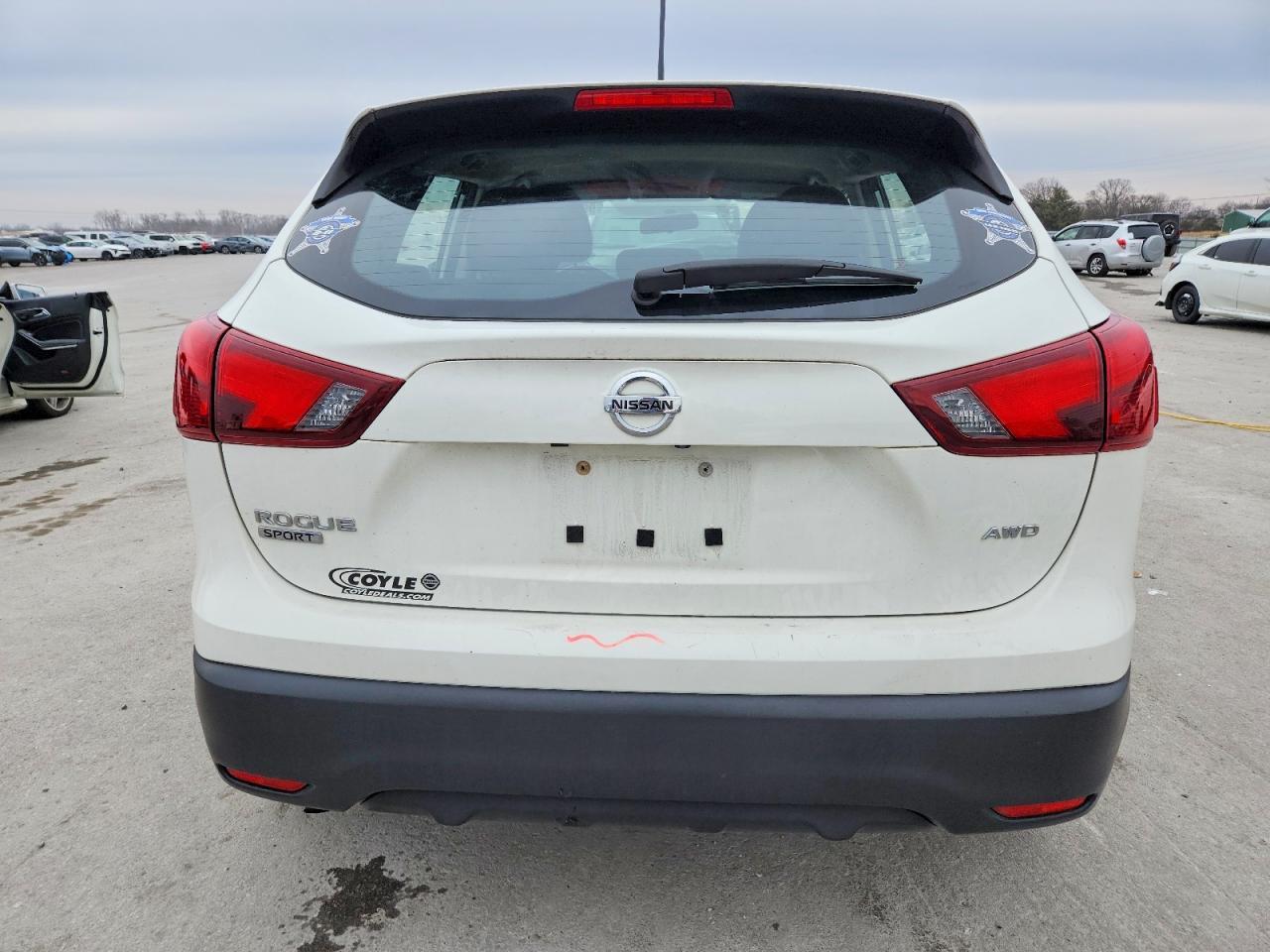 2019 Nissan Rogue Sport S - Фото 6